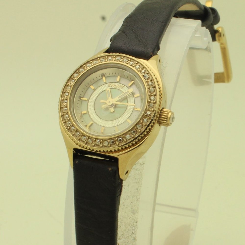Never Worn Vintage DKNY Slim Women's Watch